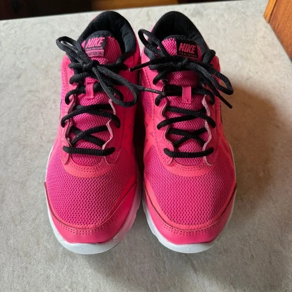 nike - Picture 4 of 10